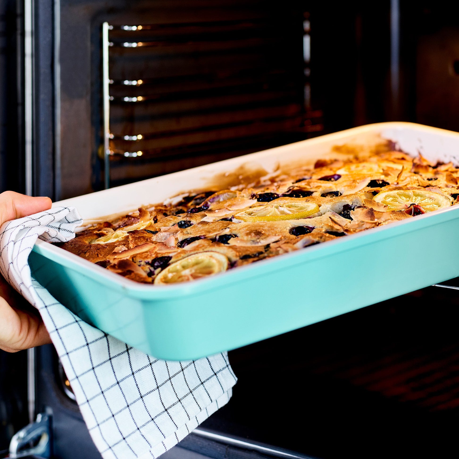 Contour Turkoois Rechthoekige Cakevorm in de oven 