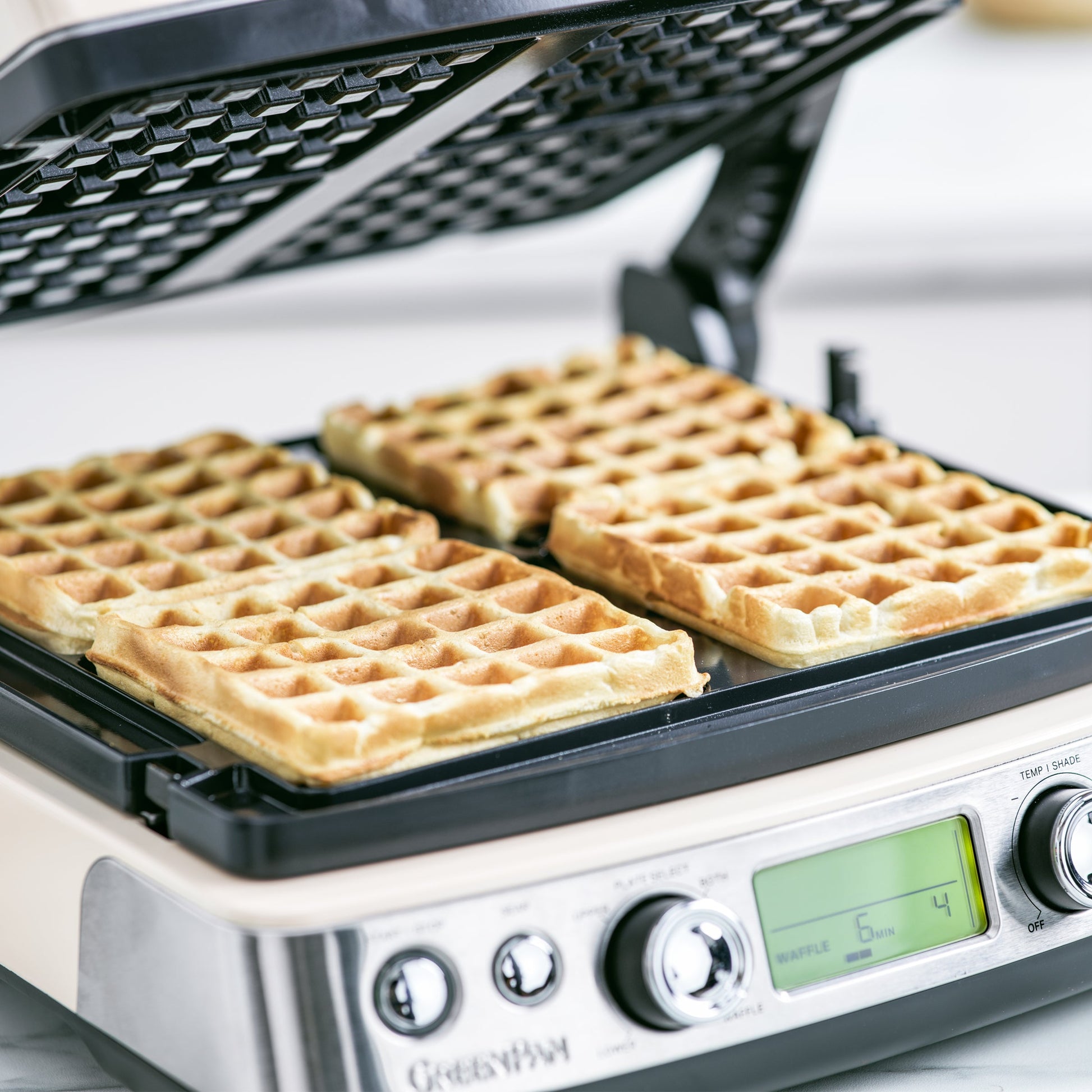  Contactgrill Cream met verse wafels