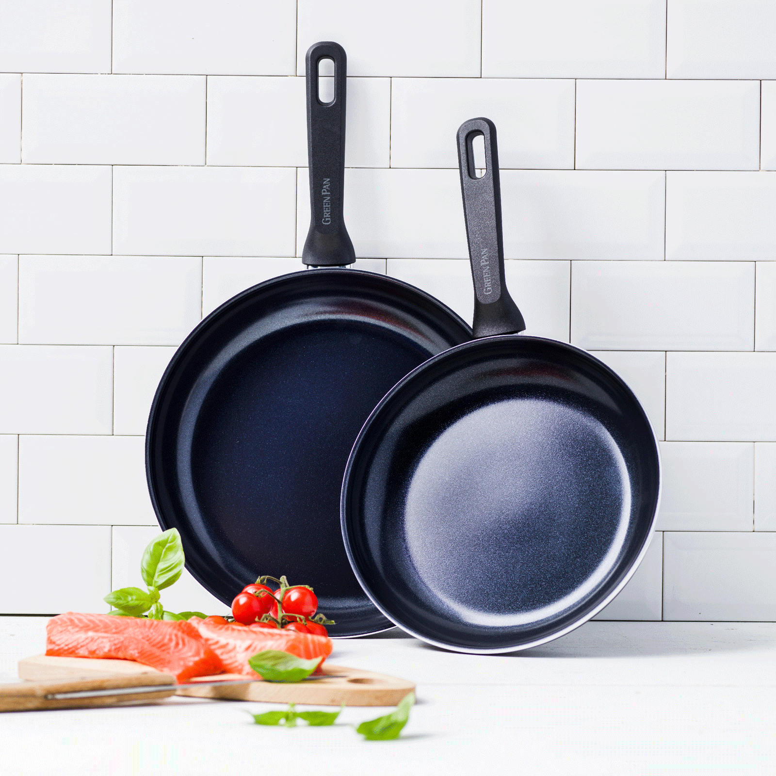 Memphis Stegepandesæt i 2 dele med keramisk non-stick belægning
